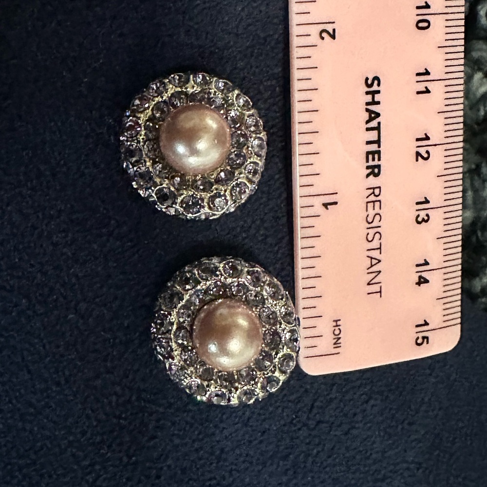 Retired Joan Rivers Signed Vintage Round Clip Earrings